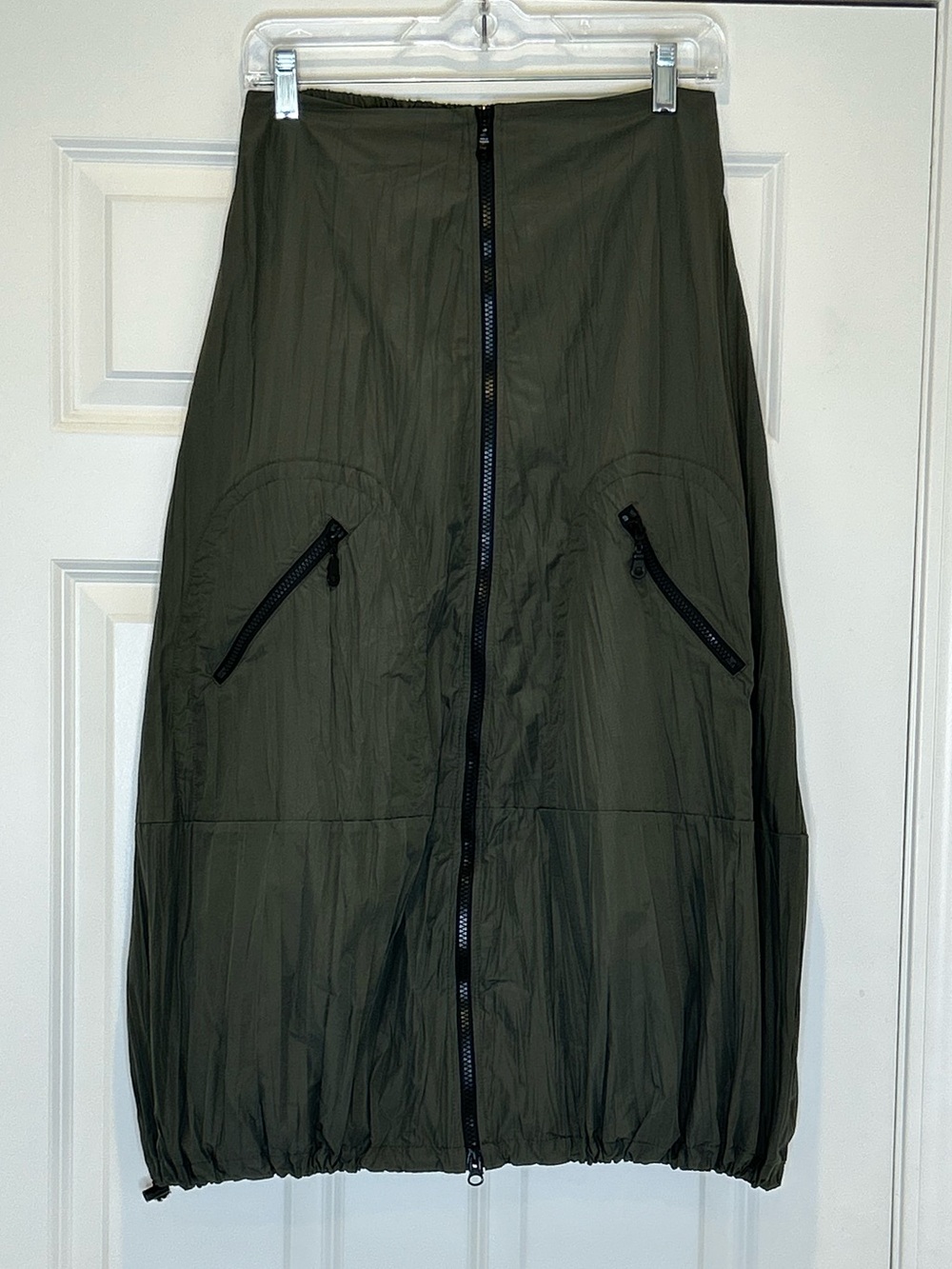 Kozan Designer Parachute Skirt Zip Front Women's S Gray Green Crinkle